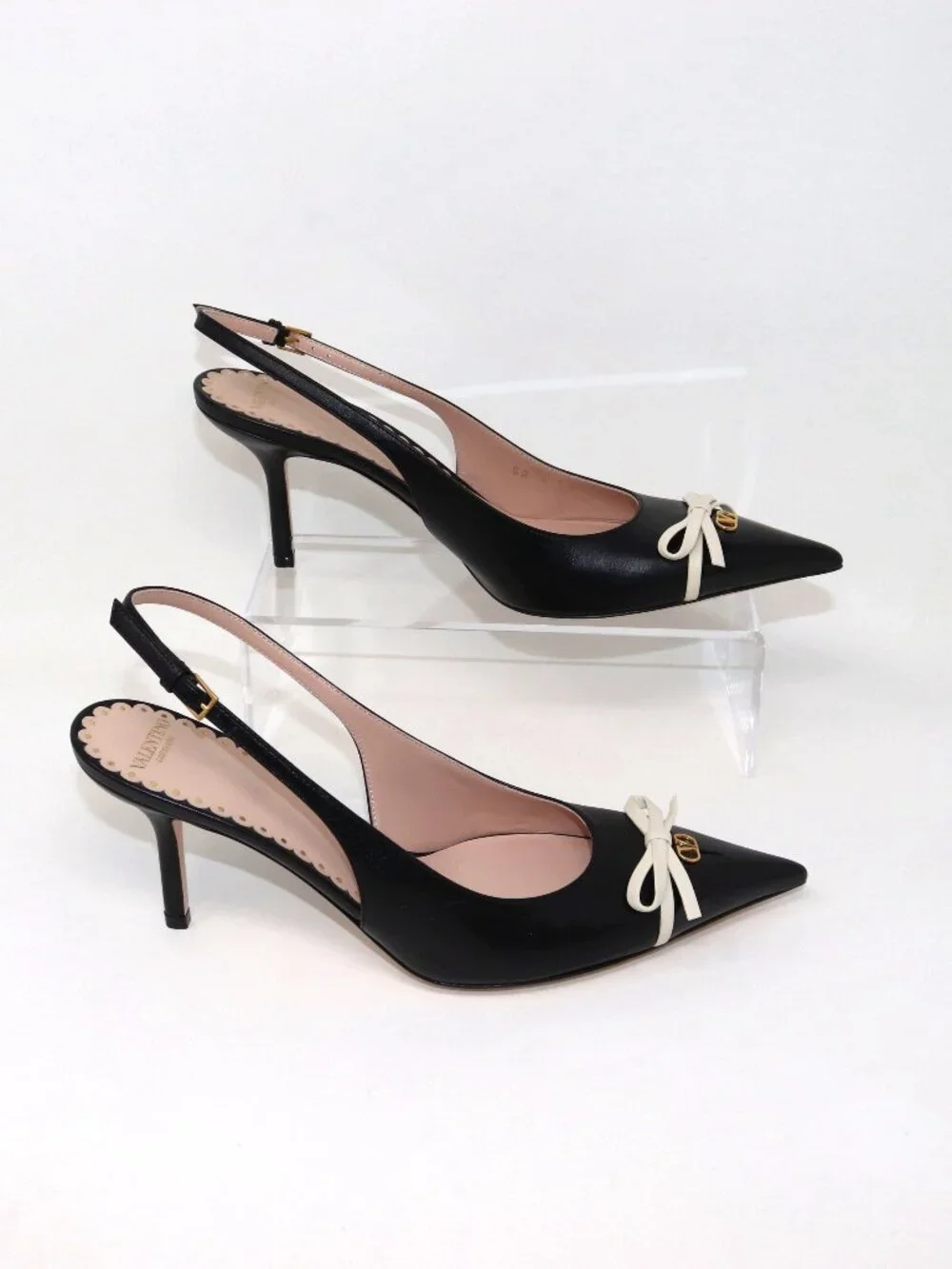 Valentino 37.5 NEW With Box Bepointy Slingback Pump Black & Ivory Patent Leather